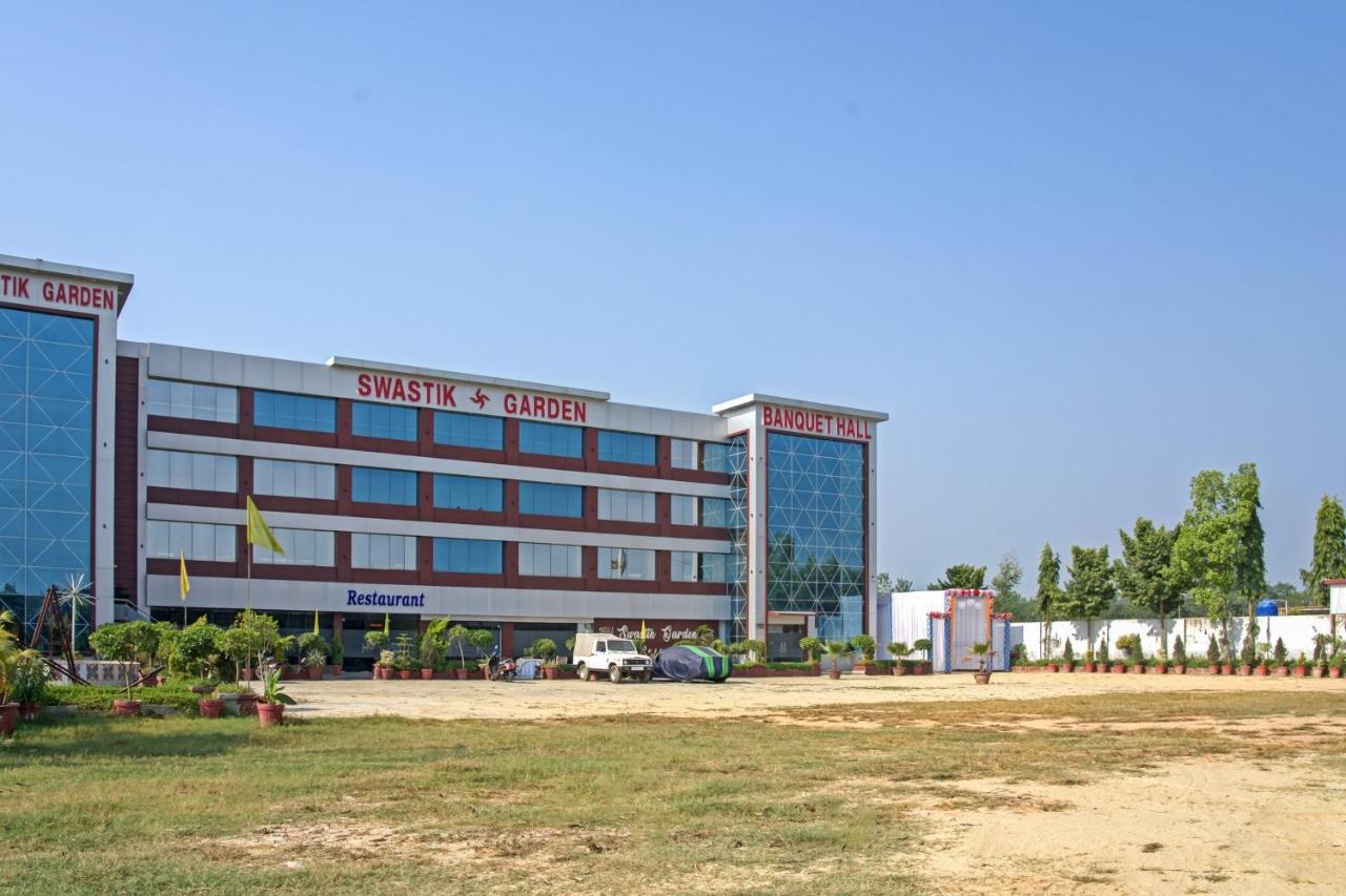 Oyo 62241 Swastik Garden Otel Dhāmpur Dış mekan fotoğraf