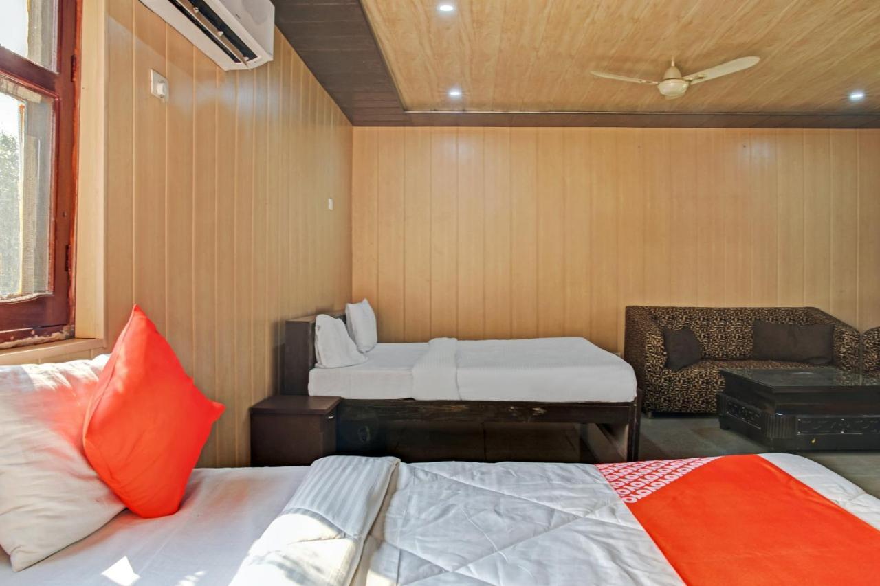 Oyo 62241 Swastik Garden Otel Dhāmpur Dış mekan fotoğraf