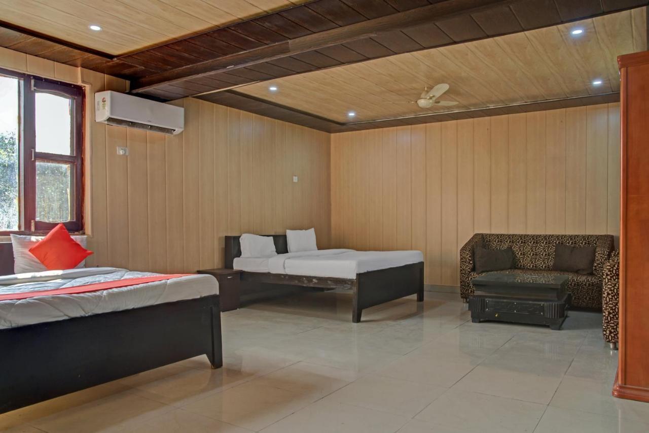 Oyo 62241 Swastik Garden Otel Dhāmpur Dış mekan fotoğraf