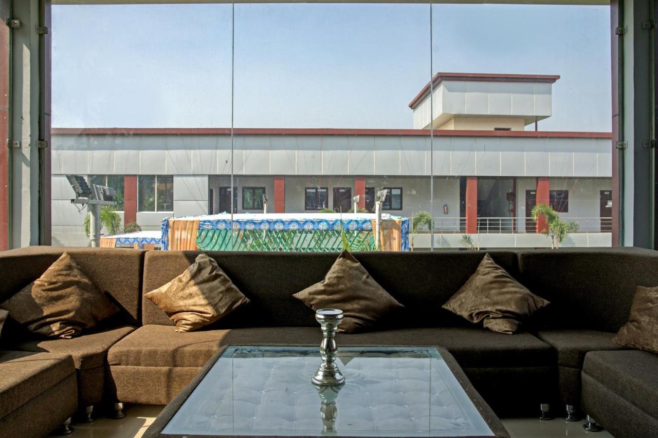 Oyo 62241 Swastik Garden Otel Dhāmpur Dış mekan fotoğraf